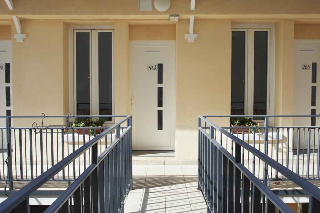 Hotel Jade Aulnay-sous-Bois Exterior foto